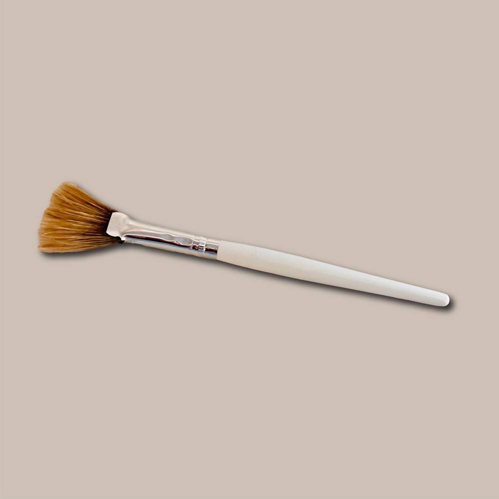 Innova Essential Skin Boar Hair Fan Facial Brush